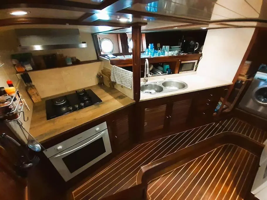 Hotel Adara Yacht - Big Turkish Gulet Barcelona Španělsko
