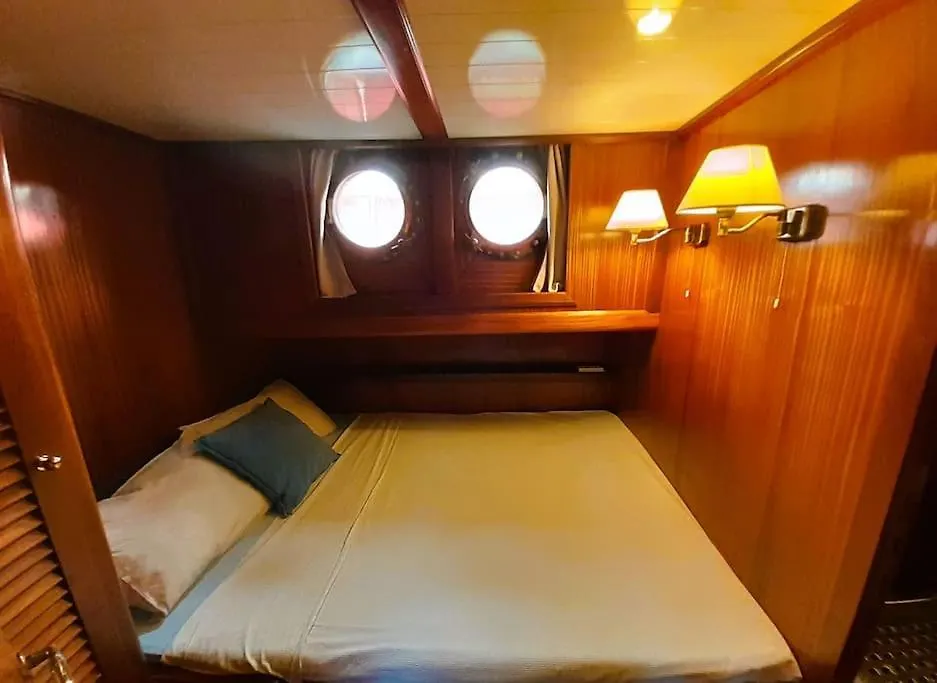 Hotel Adara Yacht - Big Turkish Gulet Barcelona