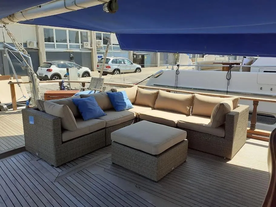 Hotel Adara Yacht - Big Turkish Gulet Barcelona Botel